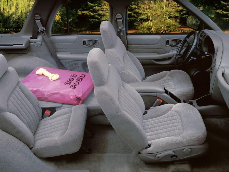  GMC Jimmy 5-Door 1998 года  (фото 3 из 6)